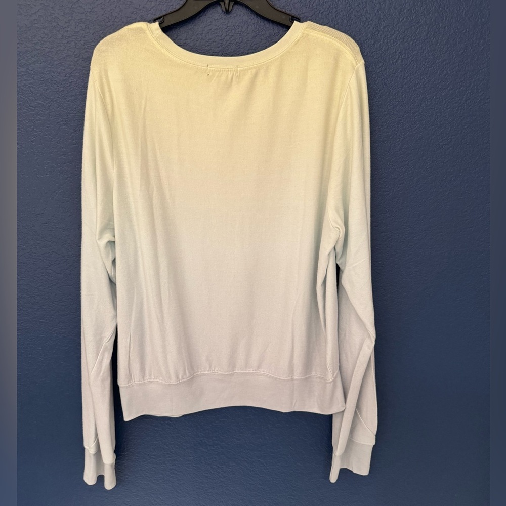Wildfox Shore Ombre Light Women’s Blue & Green Sweater Size XL - Picture 3 of 9